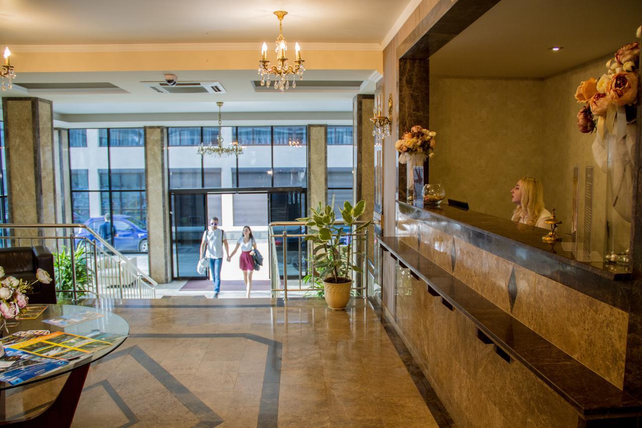Grand Hotel Гагра Екстер'єр фото