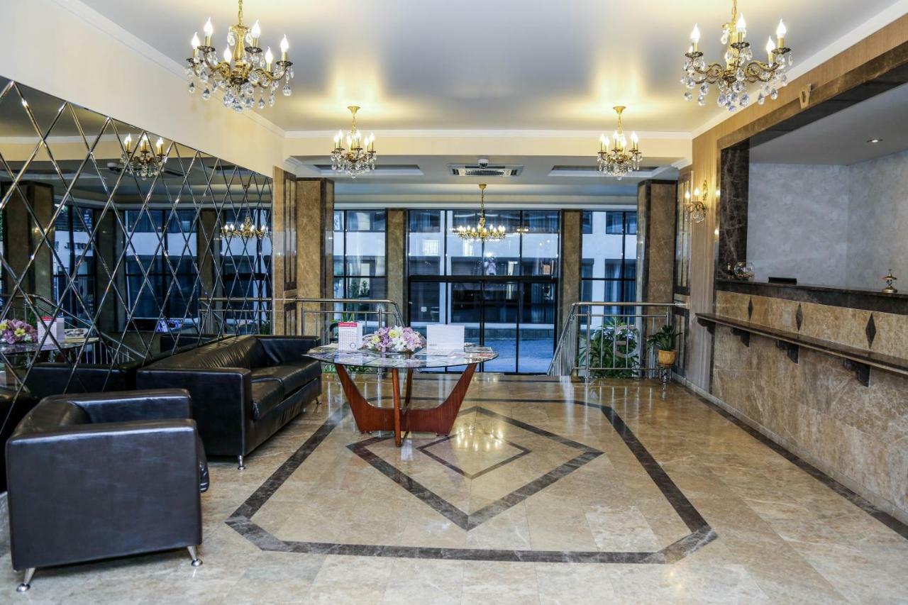 Grand Hotel Гагра Екстер'єр фото