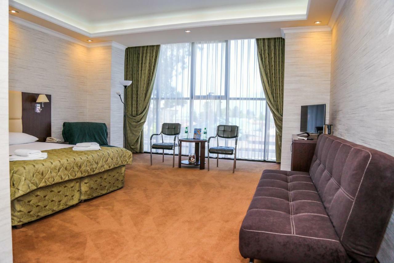 Grand Hotel Гагра Екстер'єр фото